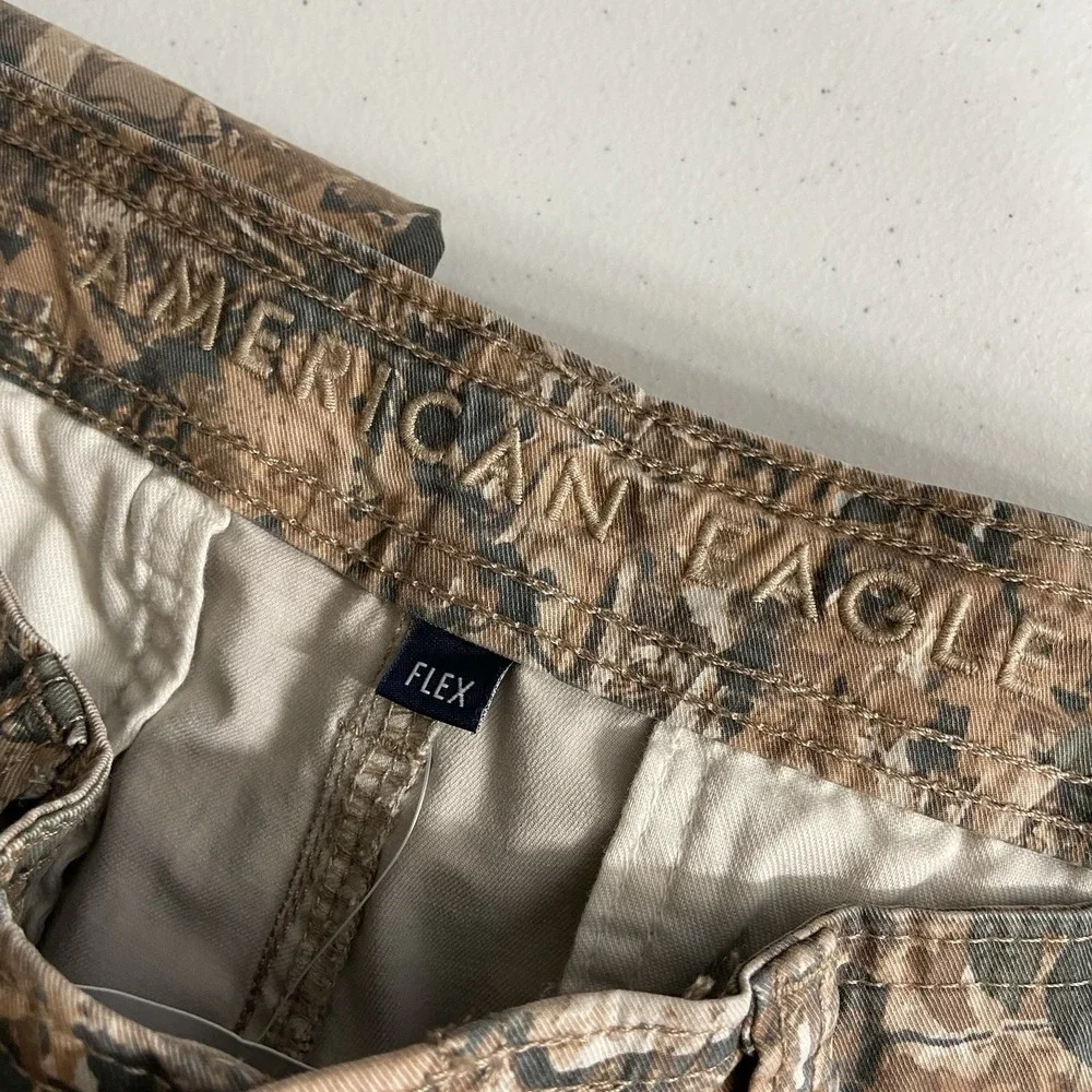 American Eagle Pants Mens 32x28 Camo Cargo Pockets Flex Outdoor Workwear NWT